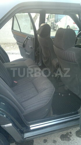 Mercedes E 260 1990, 370,760 km - 2.6 л - Bakı