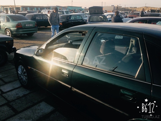 Opel Vectra 1998, 216,000 km - 2.0 l - Bakı