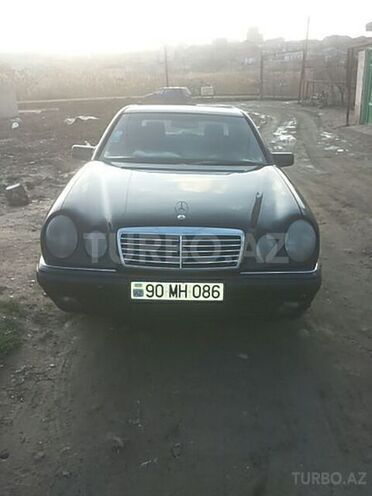 Mercedes C 280 1996, 310,000 km - 2.8 l - Bakı