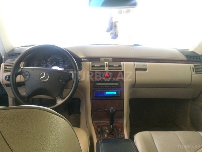 Mercedes E 240 1998, 250,000 km - 2.4 л - Gəncə