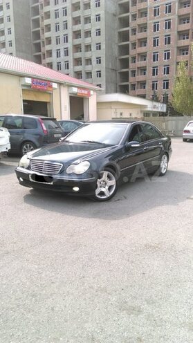 Mercedes C 220 2001, 214,577 km - 0.2 l - Cəbrayıl