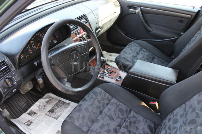 Mercedes C 180 1998, 280,000 km - 1.8 l - Bakı