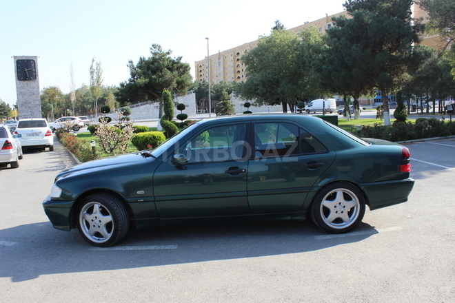 Mercedes C 180 1998, 280,000 km - 1.8 l - Bakı