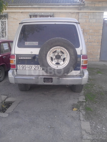 Mitsubishi Pajero 1993, 364,000 km - 3.0 л - Şamaxı