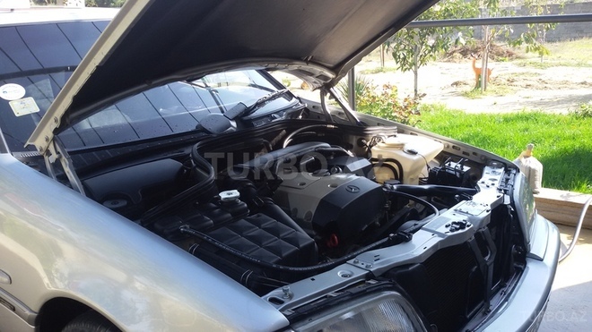 Mercedes C 180 1998, 245,000 km - 2.1 l - Bakı