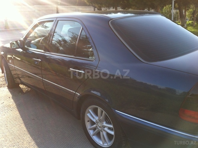 Mercedes C 180 1997, 237,864 km - 1.8 l - Bakı