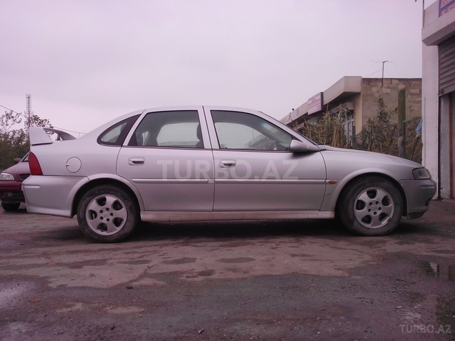 Opel Vectra 2001, 200,000 km - 0.1 л - Sumqayıt