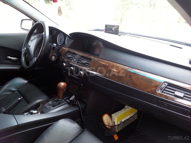 BMW 530 2005, 169,000 km - 3.0 l - Saatlı