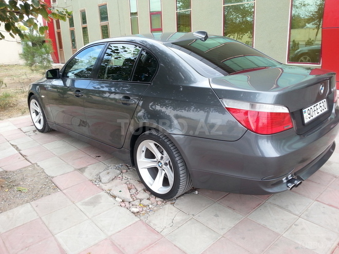 BMW 530 2005, 169,000 km - 3.0 l - Saatlı