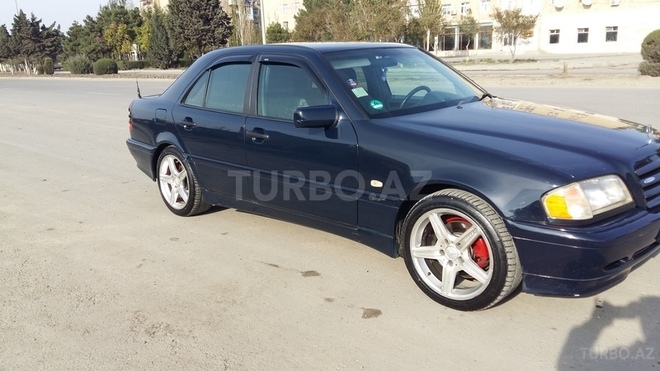 Mercedes C 240 1997, 200,000 km - 2.4 l - Sumqayıt