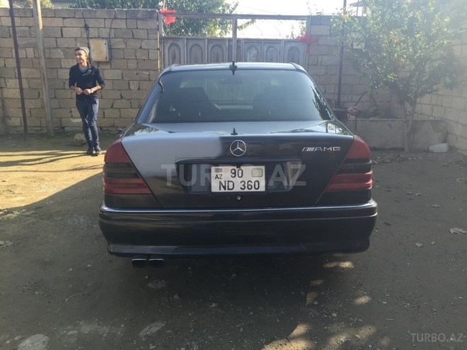 Mercedes  1994, 251,000 km - 3.6 l - Bakı