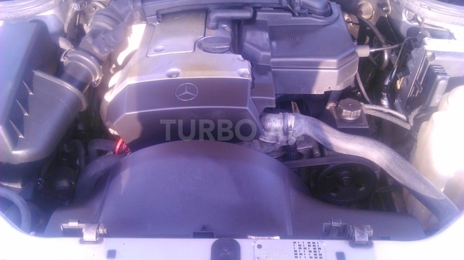 Mercedes E 230 1996, 218,000 km - 2.3 л - Sumqayıt