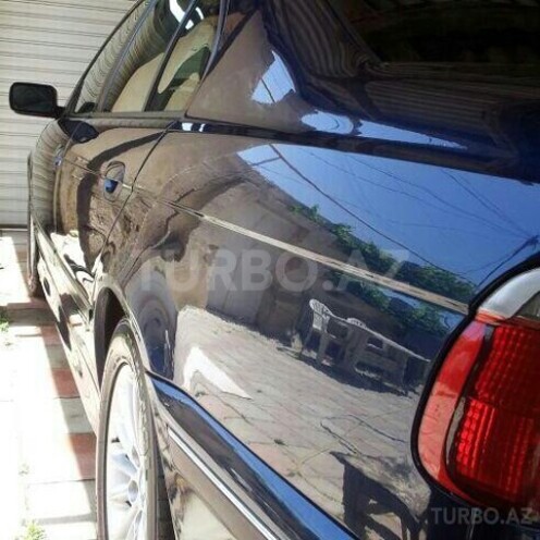 BMW 528 1998, 299,000 km - 2.8 л - Bakı
