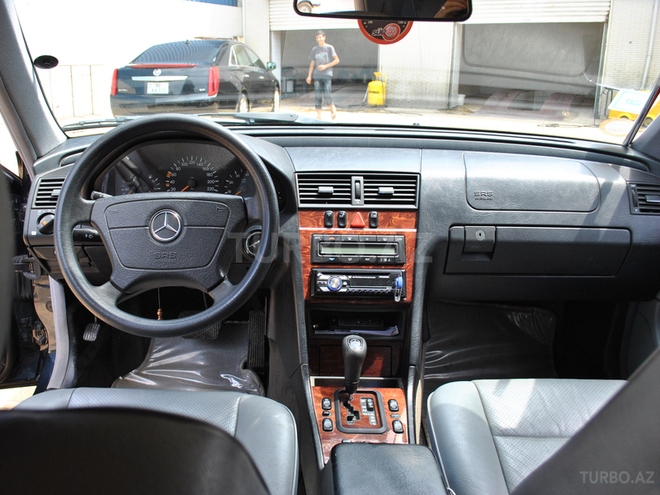 Mercedes C 200 1999, 164,000 km - 2.0 л - Bakı