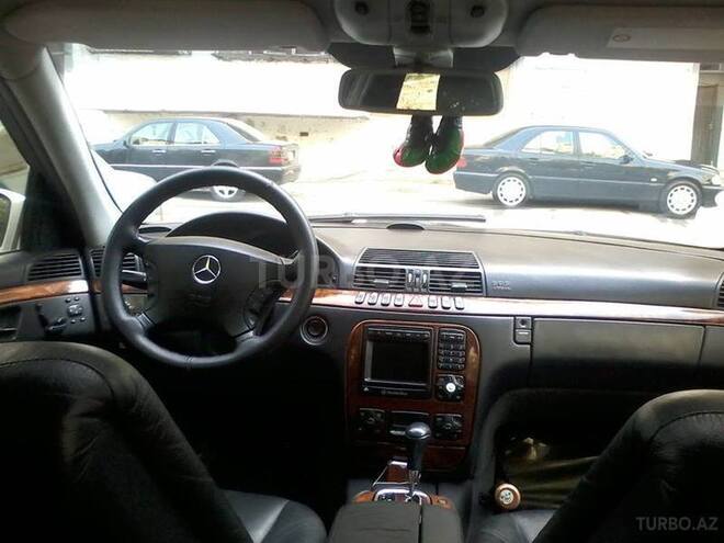 Mercedes S 320 2002, 256,600 km - 3.2 l - Bakı