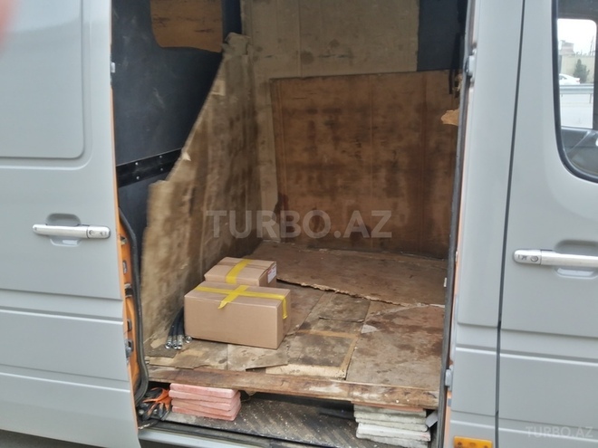 Mercedes Sprinter 413 1997, 370,126 km - 2.9 l - Bakı