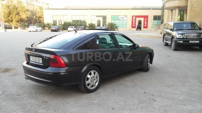 Opel Vectra 2000, 180,000 km - 2.0 l - Bakı
