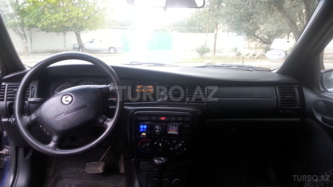 Opel Vectra 1996, 270,000 km - 1.8 l - Sumqayıt