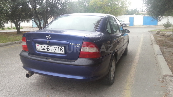 Opel Vectra 1996, 270,000 km - 1.8 l - Sumqayıt