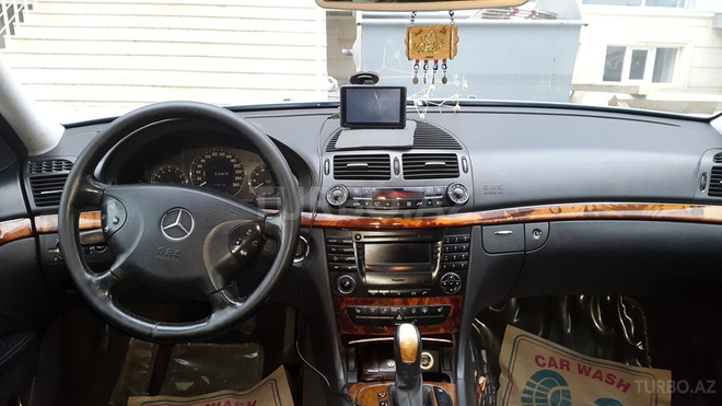 Mercedes E 320 2002, 240,000 km - 3.2 л - Bakı