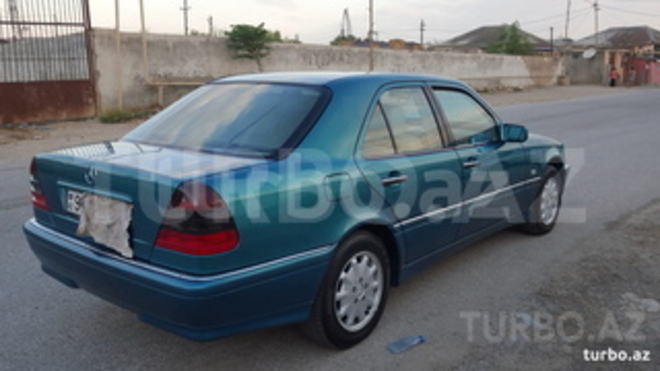 Mercedes C 180 1999, 225,000 km - 1.8 л - Gəncə