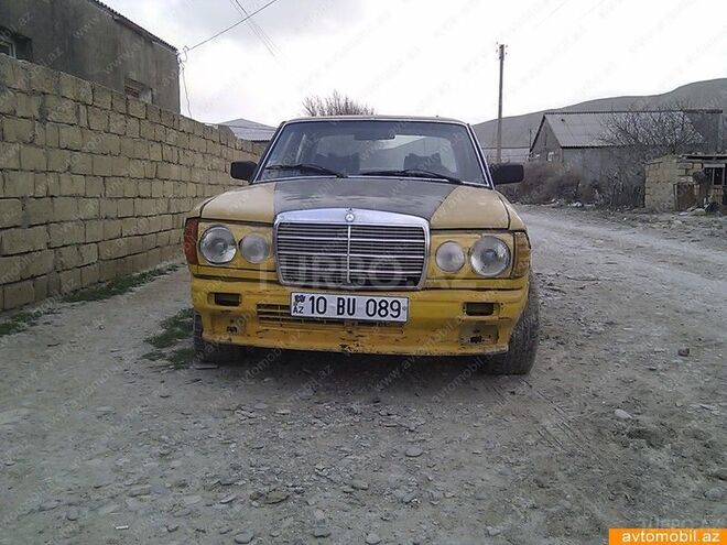 Mercedes E 230 1977, 400,000 km - 2.3 l - Sumqayıt