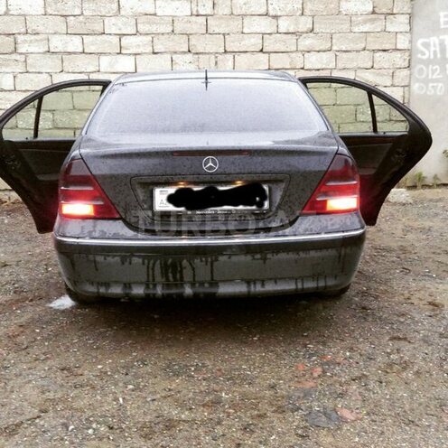 Mercedes C 220 2001, 254,156 km - 0.2 l - Astara