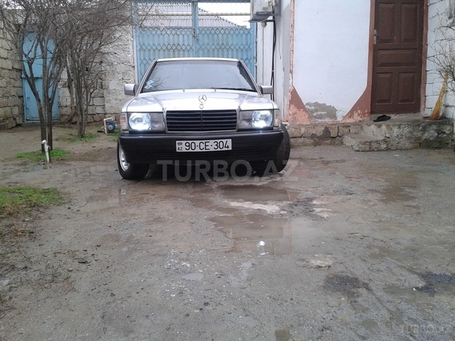 Mercedes 190 1991, 257,800 km - 2.0 л - Bakı