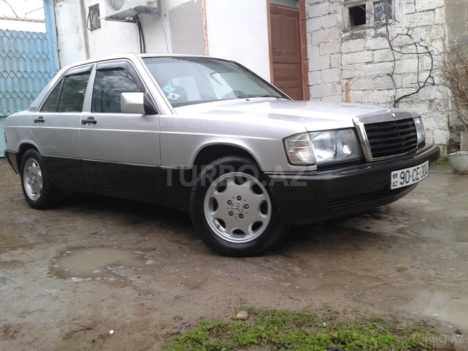 Mercedes 190 1991, 257,800 km - 2.0 л - Bakı