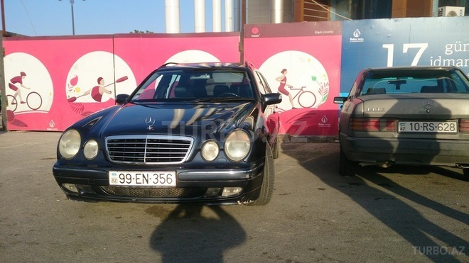 Mercedes E 270 2002, 300,000 km - 2.7 l - Bakı