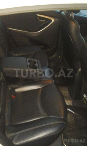 Hyundai Elantra 2012, 49,000 km - 2.8 l - Bakı