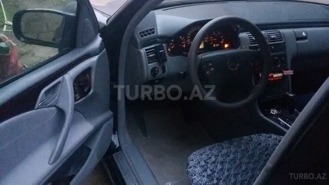 Mercedes E 270 1999, 380,000 km - 2.7 l - Bakı
