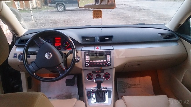 Volkswagen Passat 2008, 175,069 km - 2.2 л - Saatlı