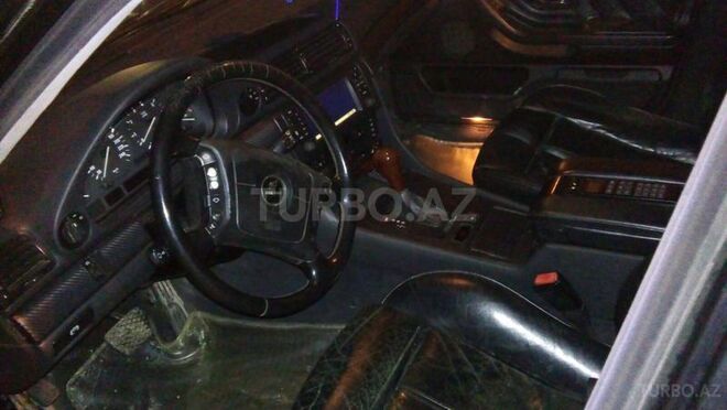 BMW 740 1999, 265,000 km - 4.4 l - Bakı