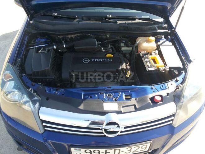 Opel Astra 2005, 210,000 km - 1.6 l - Bakı