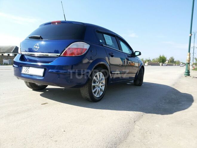 Opel Astra 2005, 210,000 km - 1.6 l - Bakı