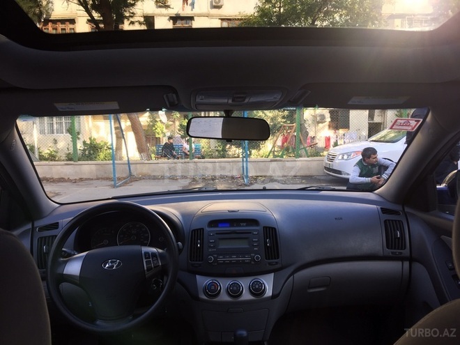 Hyundai Elantra 2010, 80,000 km - 2.0 л - Bakı