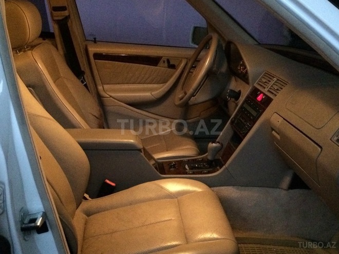 Mercedes C 240 1998, 97,000 km - 2.4 l - Cəlilabad