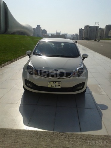 Kia Rio 2013, 35,000 km - 1.4 l - Bakı