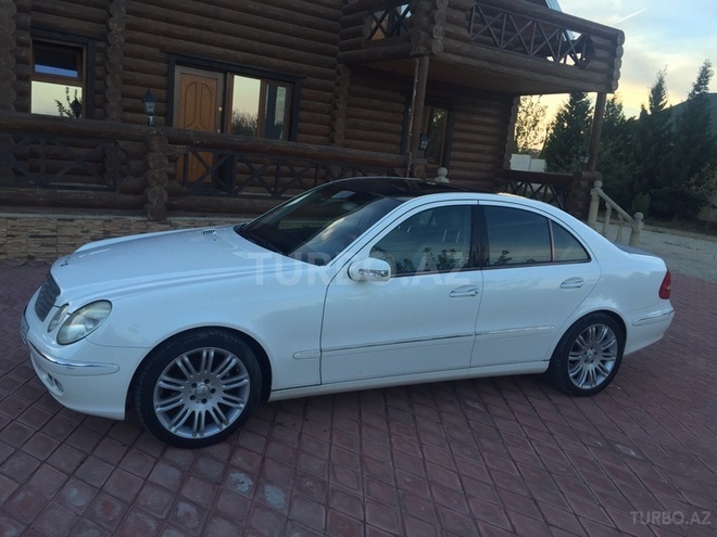 Mercedes E 320 2002, 187,000 km - 3.2 l - Bakı
