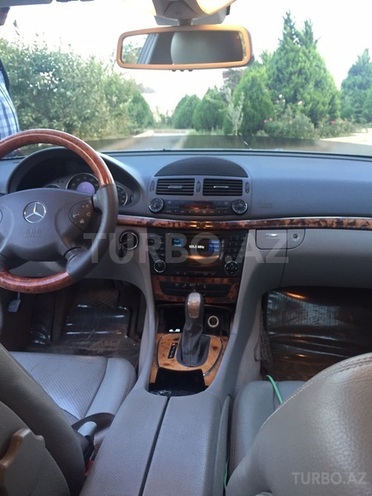 Mercedes E 320 2002, 187,000 km - 3.2 l - Bakı