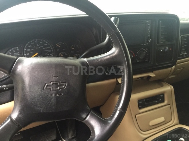 Chevrolet Suburban 2005, 188,000 km - 5.3 l - Bakı
