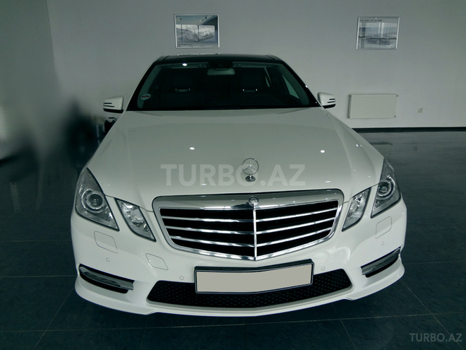 Mercedes E 250 2012, 29,000 km - 1.8 l - Bakı