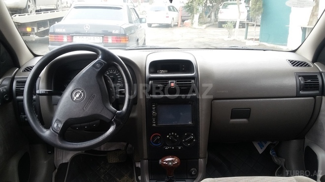 Opel Astra 1999, 250,000 km - 2.0 l - Bakı