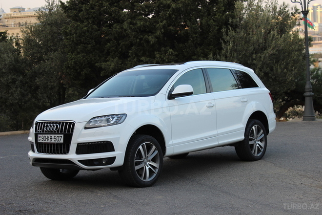 Audi Q7 2010, 64,500 km - 3.0 l - Bakı