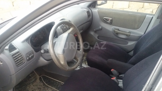 Hyundai Accent 2001, 260,000 km - 1.6 l - Bakı