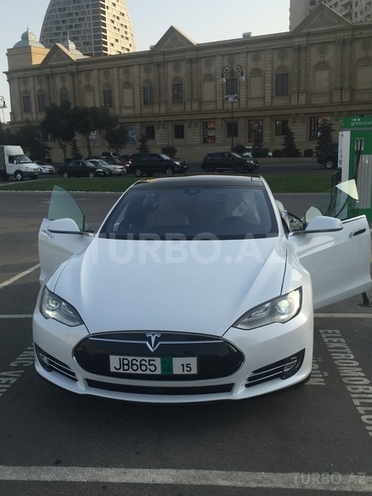 Tesla Model S 2015, 0 km - 0.1 l - Bakı