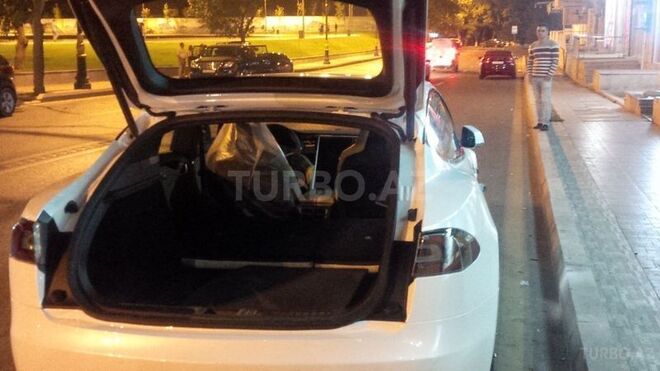Tesla Model S 2015, 0 km - 0.1 l - Bakı