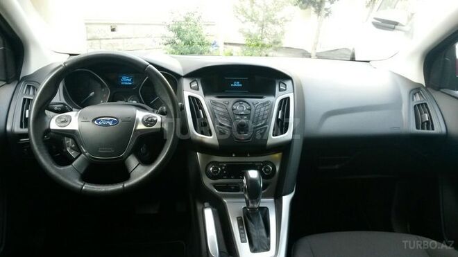 Ford Focus 2013, 30,000 km - 1.6 л - Bakı
