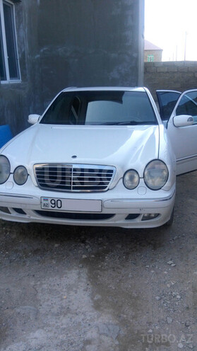 Mercedes E 320 2001, 135,000 km - 3.2 l - Bakı